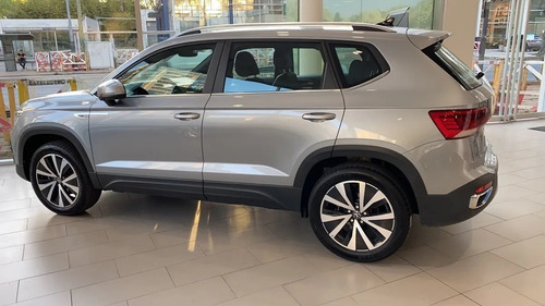 Imagen 11 de 25 de Volkswagen Taos Highline 250tsi 2022 Entrega Inmediata D