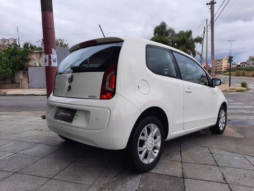 Volkswagen Up! 2017 1.0 High Up! 75cv 3 P