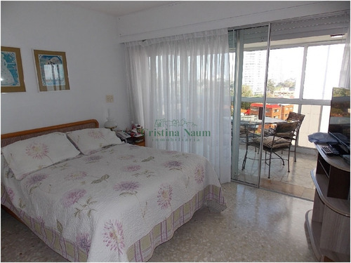 Apartamento En Primera Fila !!! , Oportunidad !!!! Construccion Pintos Risso- Ref: 3101