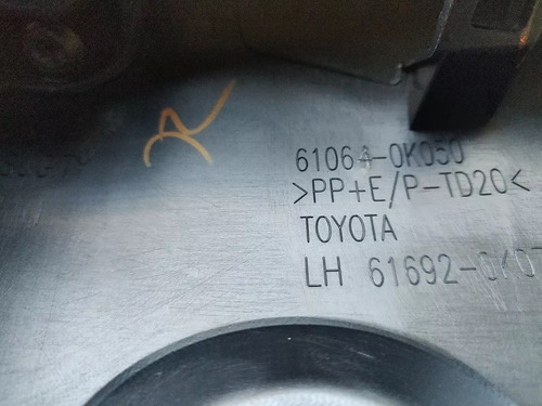 Extension De Buche De Puerta Estribo Fortuner 2012 2013 2015