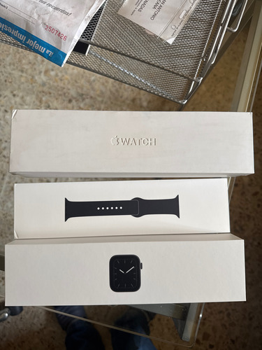 Caja Apple Watch 44mm Blanco (Usado)