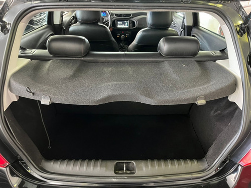 Chevrolet Onix 1.4 MPFI LTZ 8V FLEX 4P MANUAL