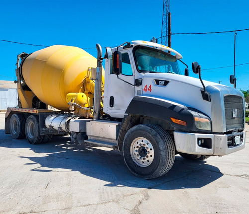 Trompo Revolvedora 8m3 Camión Concretero Caterpillar