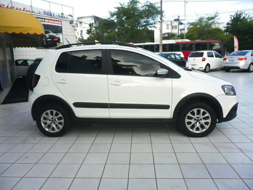 Volkswagen Crossfox 1.6 Mi Flex 8v 4p Manual