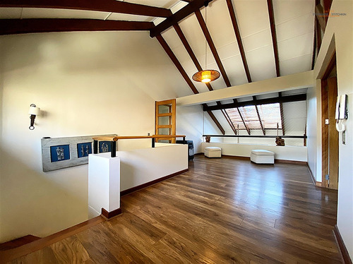 Casa En Arriendo De 5 Dorm. Jardín Oriente, En Los Trapenses