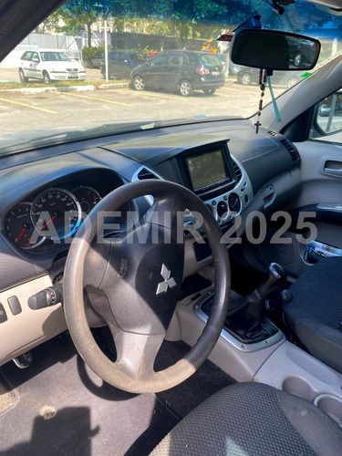 Mitsubishi L200 3.2 Triton Hpe Cab. Dupla 4x4 Aut. 4p