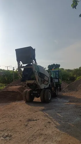 Autohormigonera 4000r (4.0 M³) | Mezcladora De Concreto