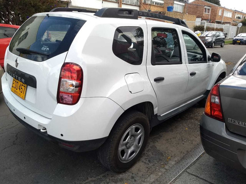 Renault Duster Expression (placa: 457)