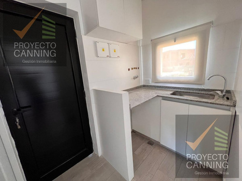 Imagen 10 de 30 de Casa En Venta En Canning Barrio San Lucas Fondo A La Laguna