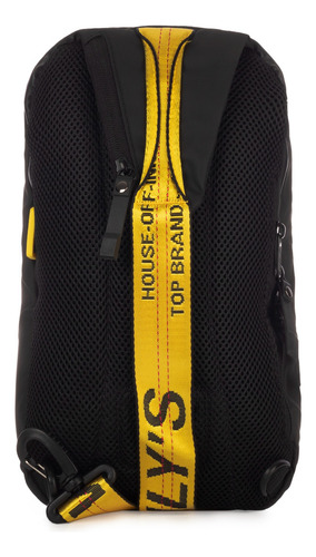 Mochila Cruzada Negro Con Amarillo Cierre Medio Wilys Diseño De La Tela Liso