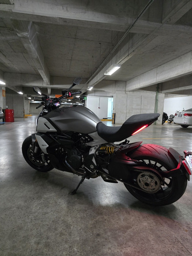 Ducati Diavel 1260 / Unico Dueño / Escape Termignoni