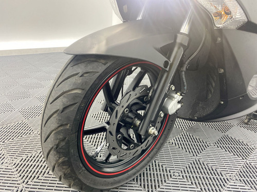 Imagen 25 de 25 de Kymco Super 8