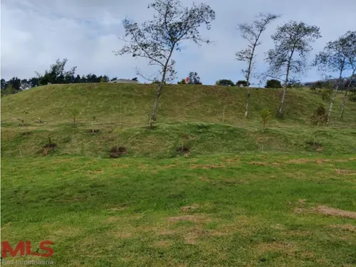 Hermoso Lote En Lindisima Parcelacion.(mls#239089)