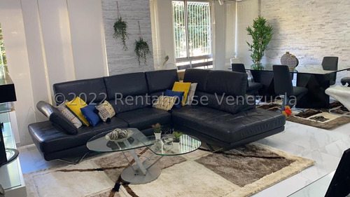 Apartamento En Venta La Urbina Cod: 24-817