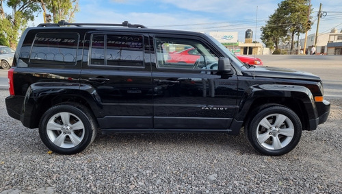 Imagen 4 de 15 de Jeep Patriot 2014 2.4 Sport Cvt