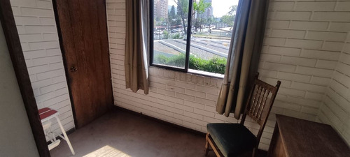 Lindo Departamento En Condominio Av Las Condes Con La Abadía