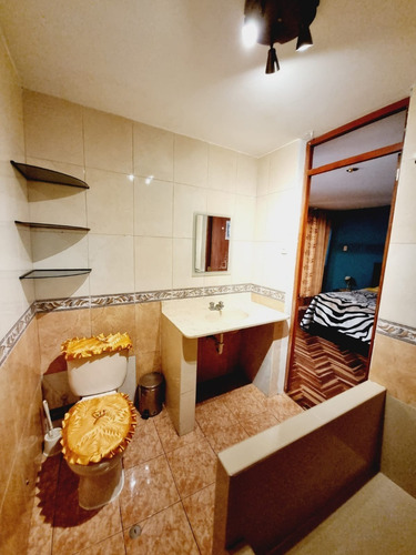 Imagen 2 de 8 de Alquiler De Habitaciones/cuartos En Av. Elmert Faucett