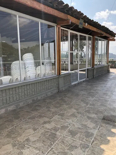 Tu Hogar Ideal, Casa Unifamiliar Remodelada En Unidad Con Piscina, 4 Alcobas Y Parqueadero 120m. Excelente Precio.