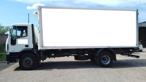 Iveco Tector Attack 2015 Caja Termica, Equipo De Frio Y Pala