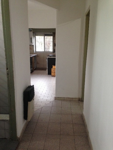 Imagen 12 de 14 de Departamento Tipo Casa En Venta En Lanus Oeste