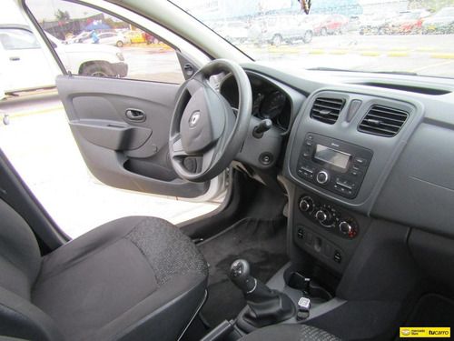 Imagen 9 de 14 de Renault Logan 1.6 Authentique / Life