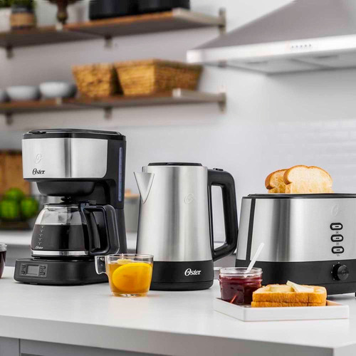 Cafetera Oster Bvstdc10ss Automática Plateada De Filtro 220v