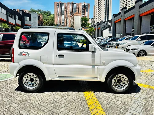 Suzuki Jimny 1.3 Jlx