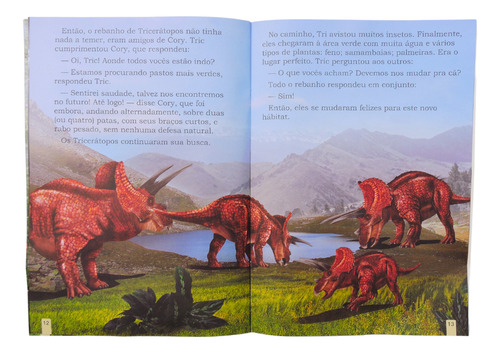Livro Ilustrado com miniatura - Triceratops, De Sachin Gupta. Editora Bombom Books, Capa Mole, Edição 1 Em Português