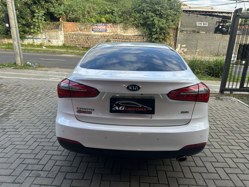 Kia Cerato 1.6 16V Flex Aut.