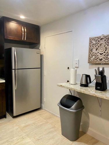 Imagen 12 de 14 de Hermoso 2 Dorm- Pavilion- Collins Ave Y 56 St. Midbeach