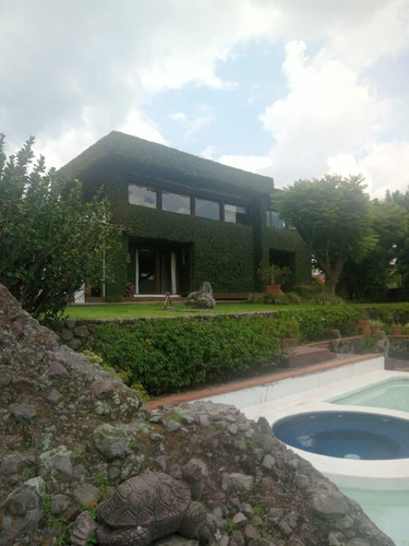 Casa En Venta En Tepoztlán Centro