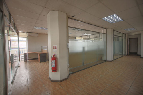 Oficina Estacion Universidad De Chile/serrano
