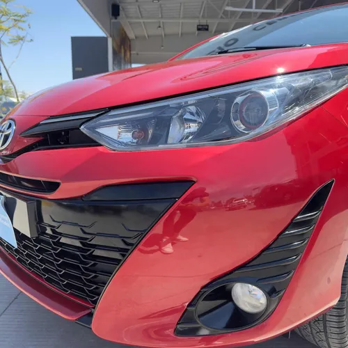 Toyota Yaris Hb Se
