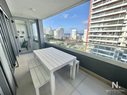 Departamento En Venta, Torre Esmeralda. Playa Brava. Punta Del Este