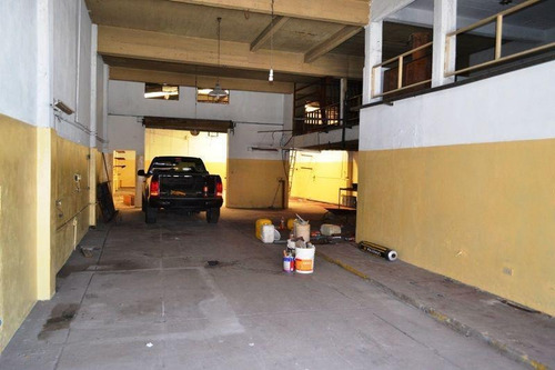 Imagen 2 de 10 de Venta De Galpon 600m2 | Thames Al 3000 (san Justo)