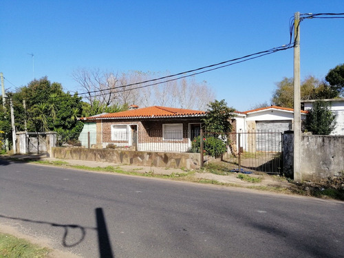 Casas Con 2 Galpones, Ideal Cooperativa, Terreno 4000 Mts
