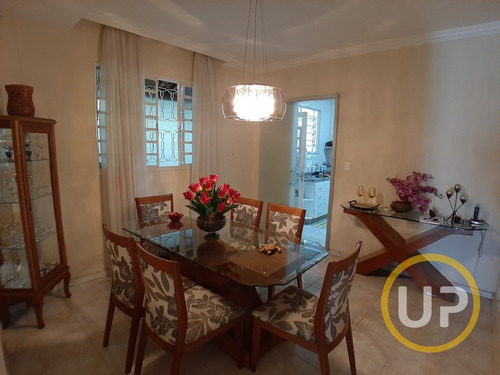 Imagem 12 de 15 de Casa À Venda No Bairro Fernão Dias - Belo Horizonte, Mg - 8405