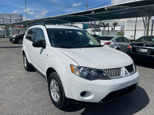 Imagen 2 de 6 de Mitsubishi Outlander 2008