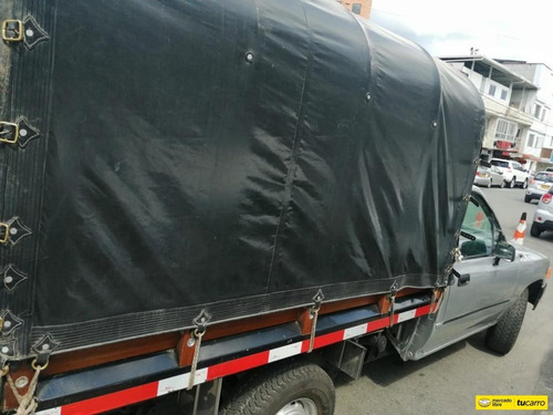 Toyota Hilux Mt 2400cc 4x2