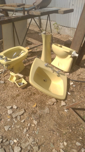 Imagen 3 de 3 de Juego De Baño Usado Como Nuevo