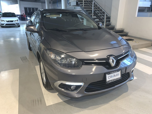 Imagen 4 de 15 de Renault Fluence 2017 2.0 Expression Cvt At