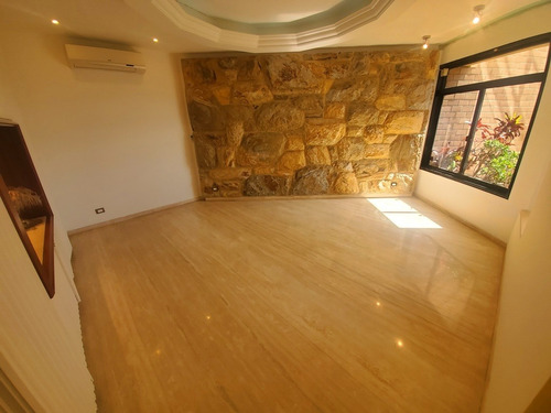 Imagen 4 de 30 de Vendo/alquilo Apartamento 390m2 5h/5b/4p Los Palos Grandes 3637