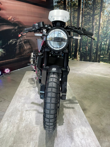Imagen 10 de 13 de Husqvarna Vitpilen 401 2021 Okm (personalizada)