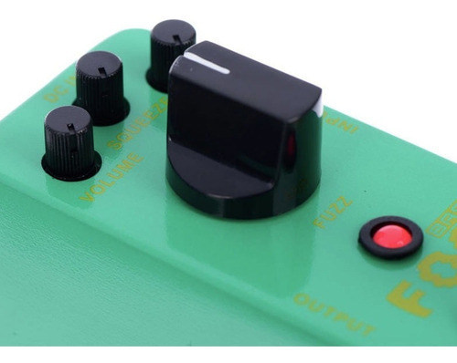 Pedal Mooer Fog Bass Fuzz Para Guitarra O Bajo Color Turquesa