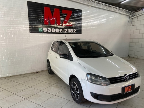 Volkswagen Fox 1.6 MI SELEÇÃO 8V FLEX 4P MANUAL