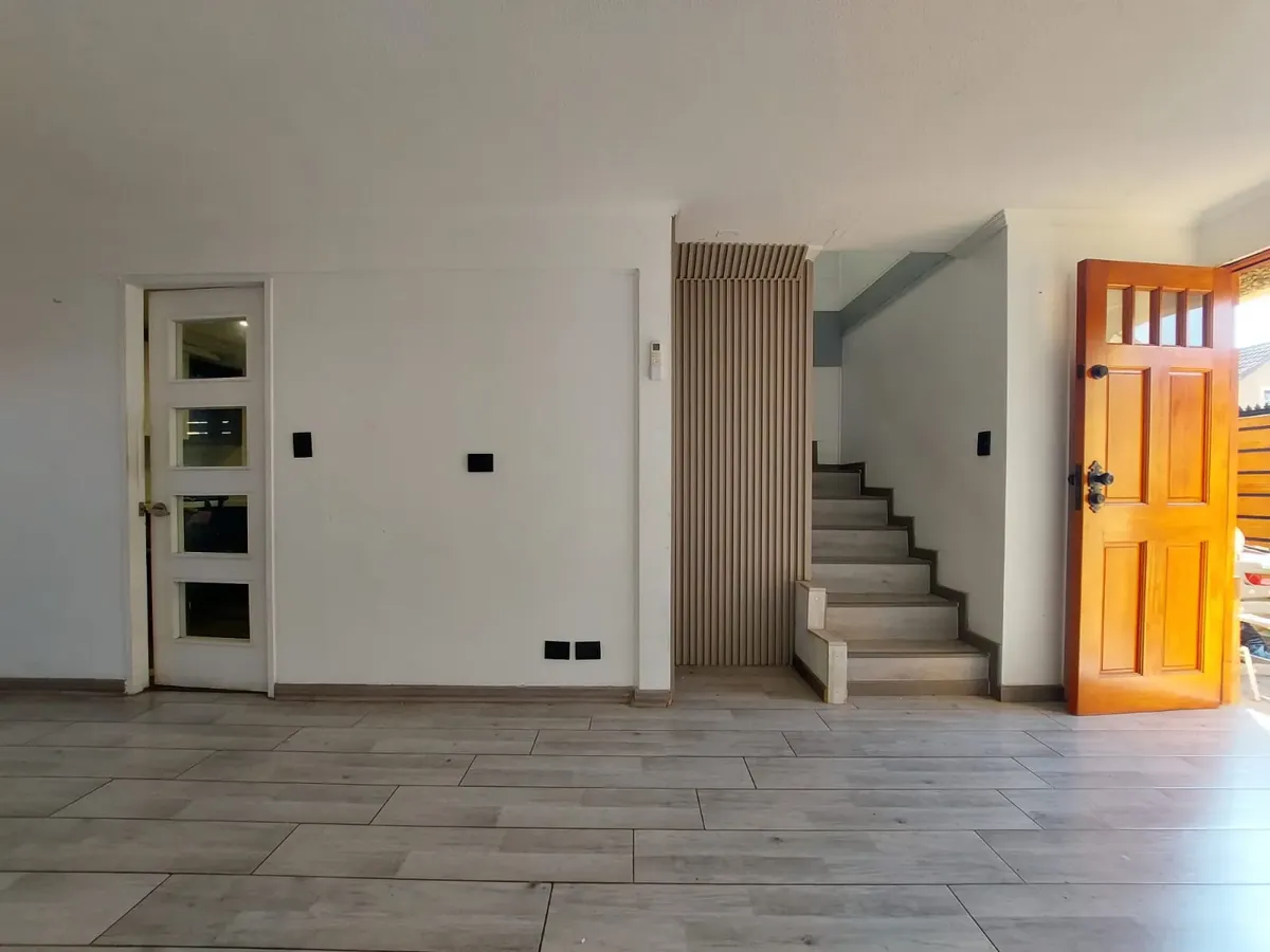 Imagen 5 de 26 de Linda Y Moderna Casa En Portal Del Bosque Maipu