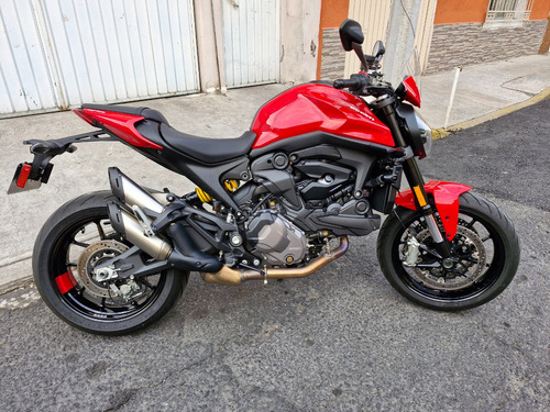 Ducati Monster + 2022