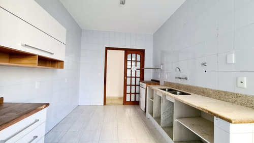 Imagem 13 de 20 de Apto Gávea | 3 Quartos | 132 M² | Cond: R$1950.00 | 1 Vaga - 1d0jm7s