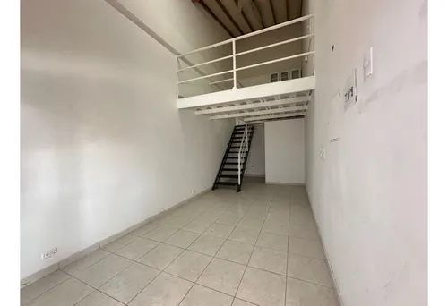 Vendo Excelente Local En Bulevar 55