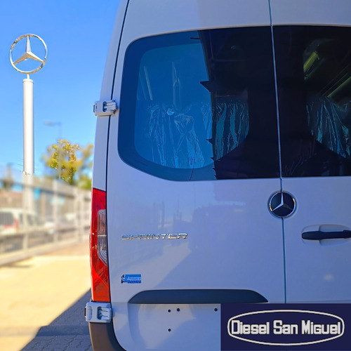 Mercedes-Benz Sprinter 517 Cdi Minibus 4325 19+1 Te